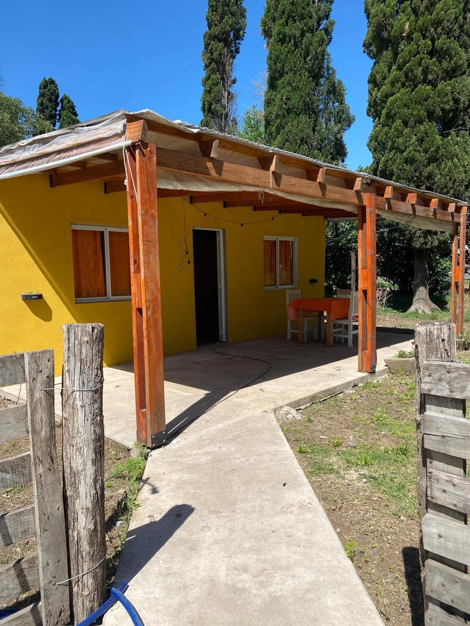 Quinta El Oasis House in Junín
