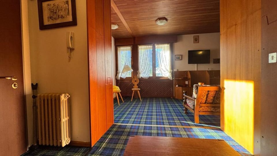 Apartment in the center of Cortina with private garage Apartment in Cortina d Ampezzo