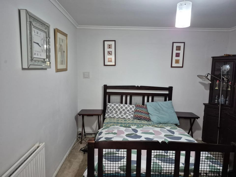 The Garden view Nook Vacation rental in Borough of Waverley