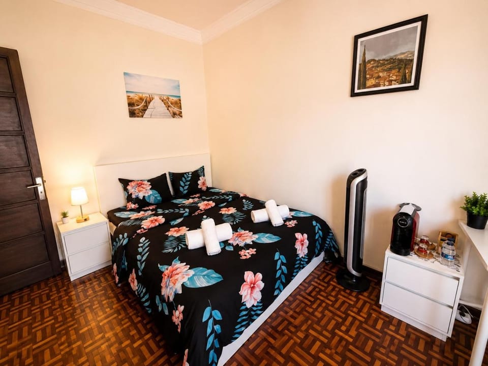 Central Lisbon Premium Balcony Room City View Vacation rental in Lisbon