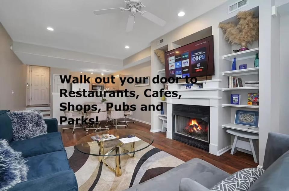Walk to All-2King Beds-3BA-Washer-Dryer-Highlands House in Louisville