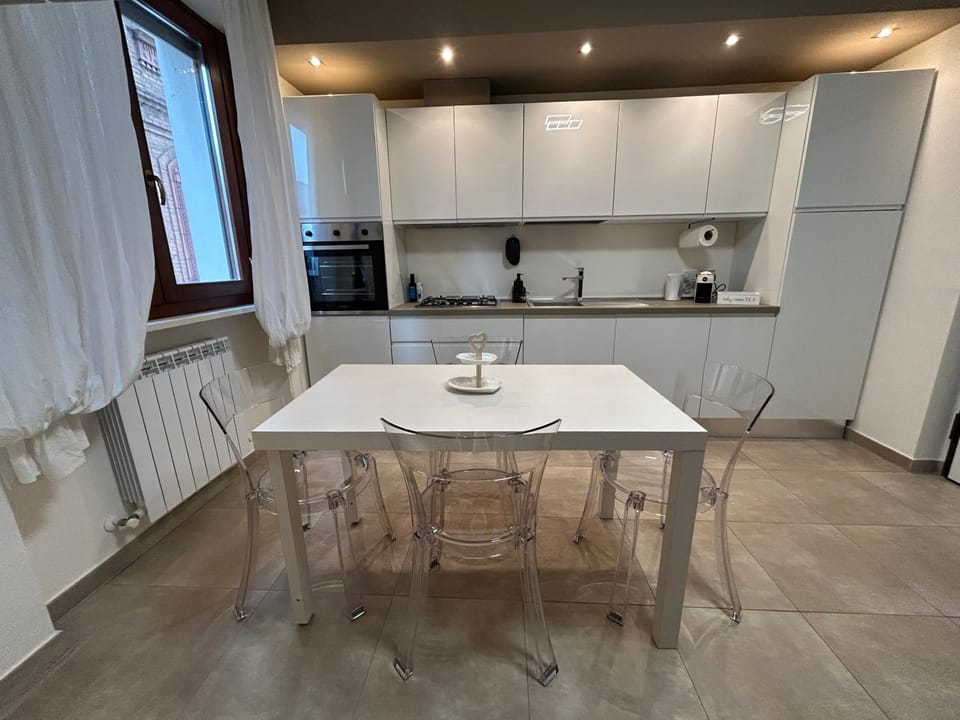 URBAN MOOD centro-mare-parcheggio gratuito-Smart self check in 24h Apartment in Pescara