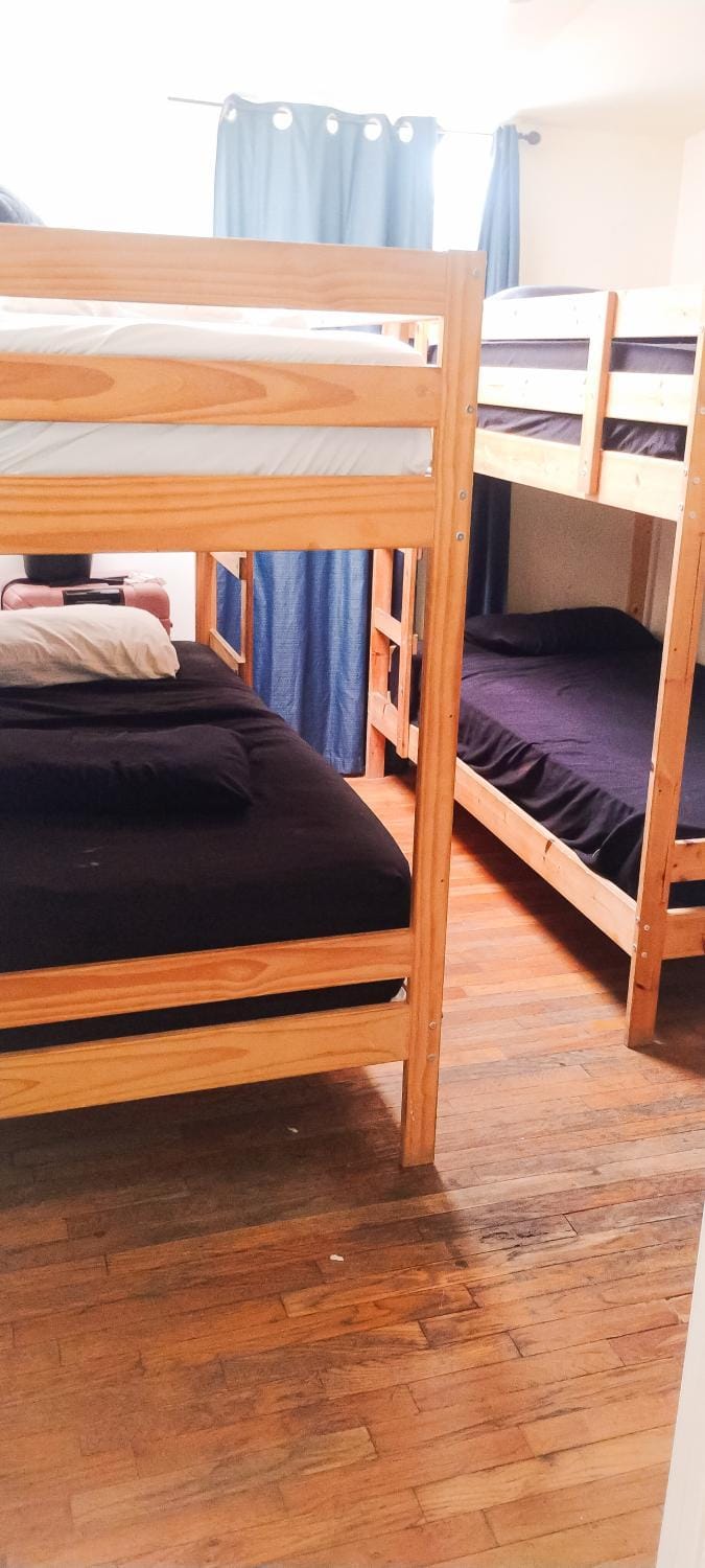 Bed, bunk bed