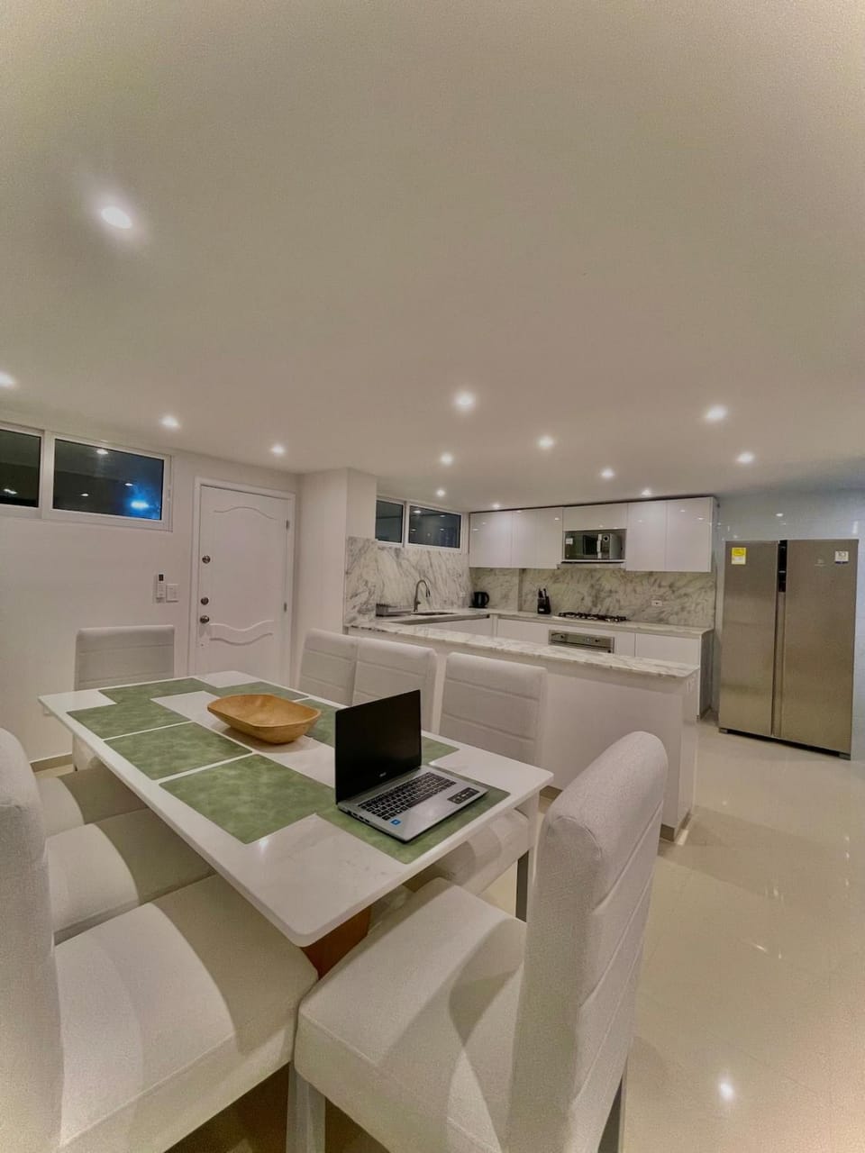 Karey Penthouse 3 Apartment in Gaira