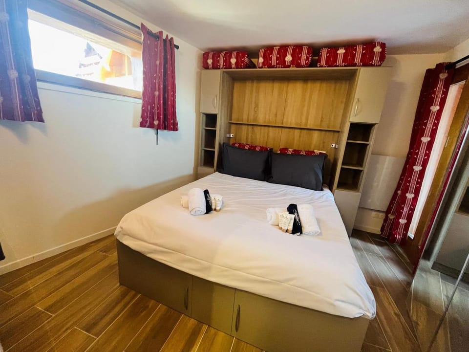 Appartement rénové Méribel 6 pers, balcon, parking, WiFi - FR-1-688-103 Apartment in Les Allues