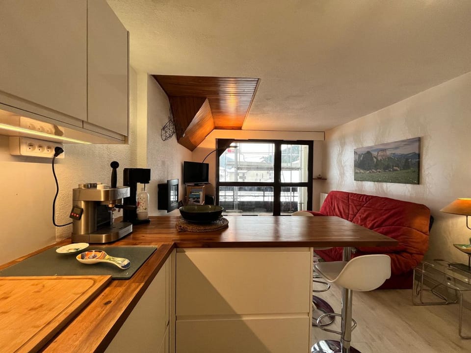 Appartement rénové à Méaudre, 4 pers, terrasse, proche centre - FR-1-737-104 Apartment in Provence-Alpes-Côte d'Azur