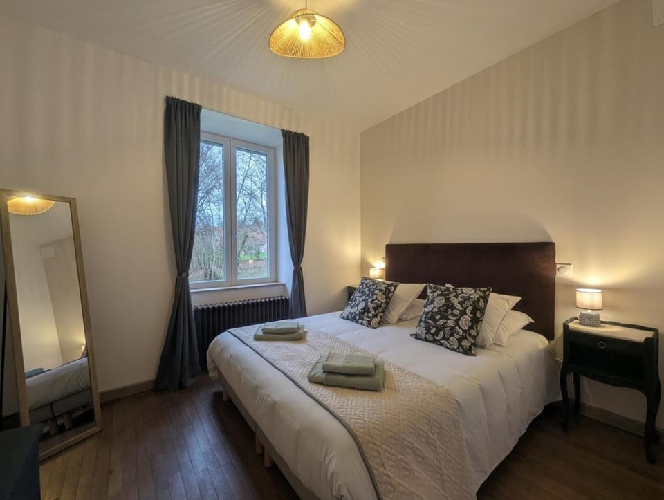 Les champs dessus House in Vosges