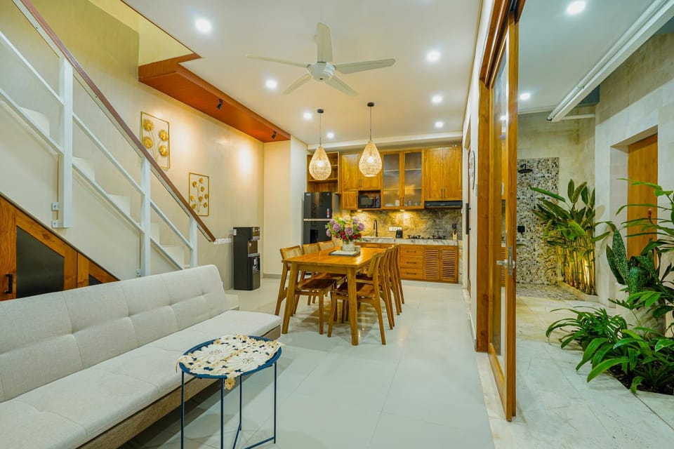 Living room, kitchen