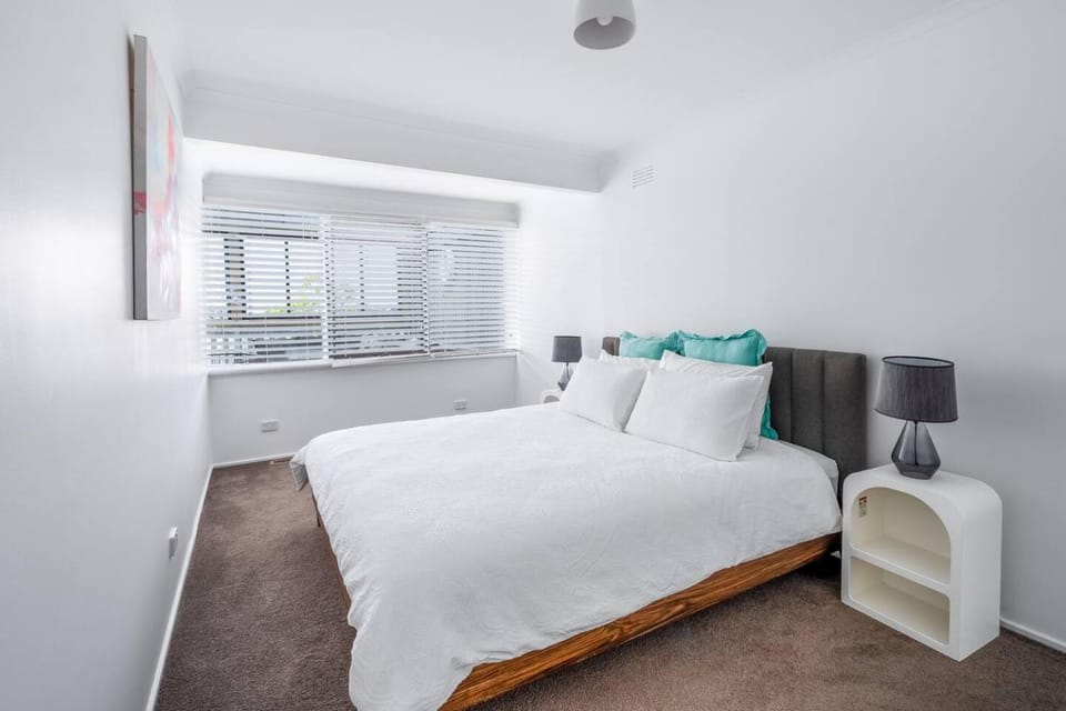 550m to Beach, SPA and Large Backyard , Sleep 9 House in Ocean Grove