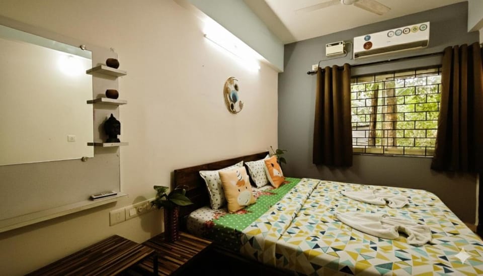 Modern Classic 2BHK Apartments in Vagator by MaxStays Apartment in Goa, India