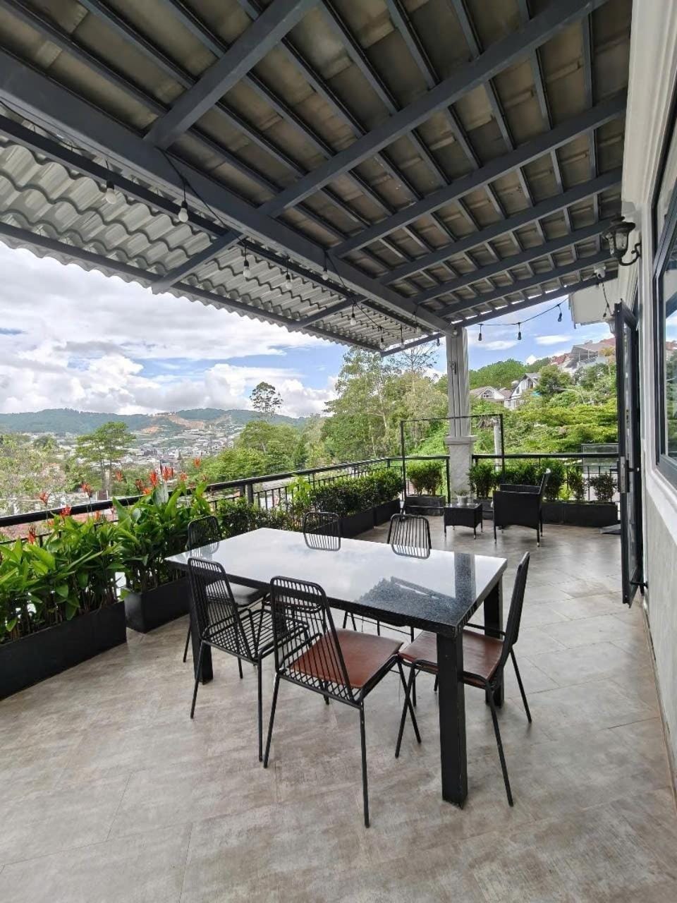 Day, Natural landscape, View (from property/room), Balcony/Terrace, Dining area, Mountain view, Internal: Not applicable to any particular room