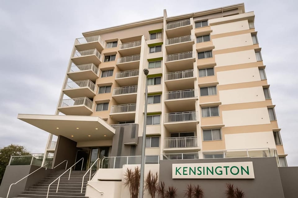 Property building, Day