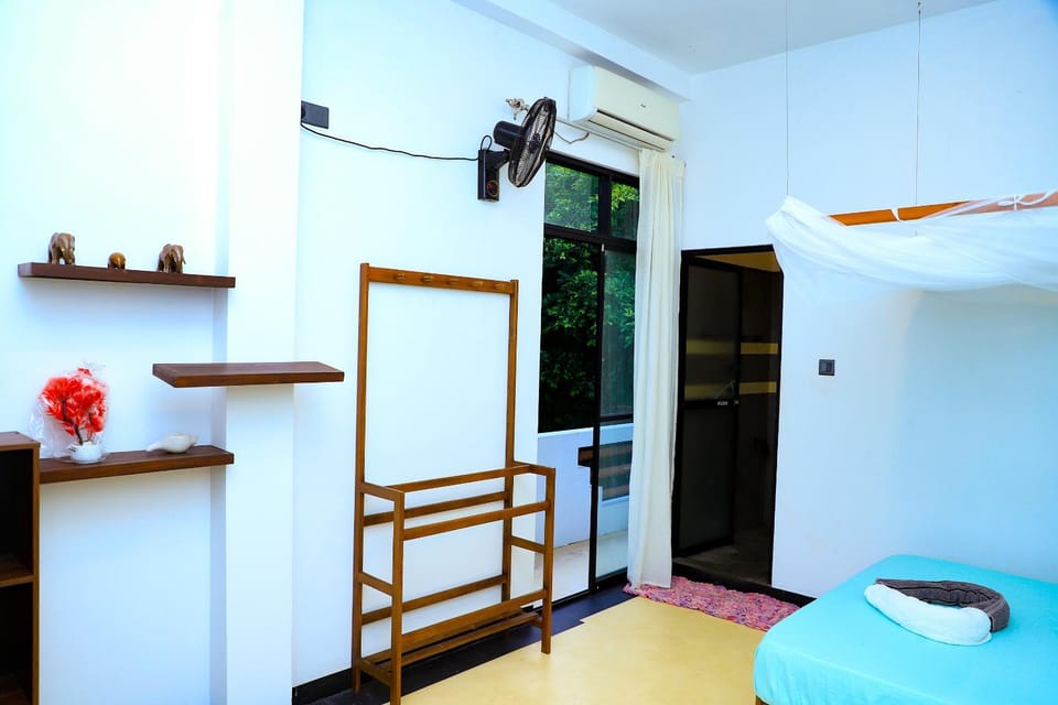 View (from property/room), Balcony/Terrace, Bedroom