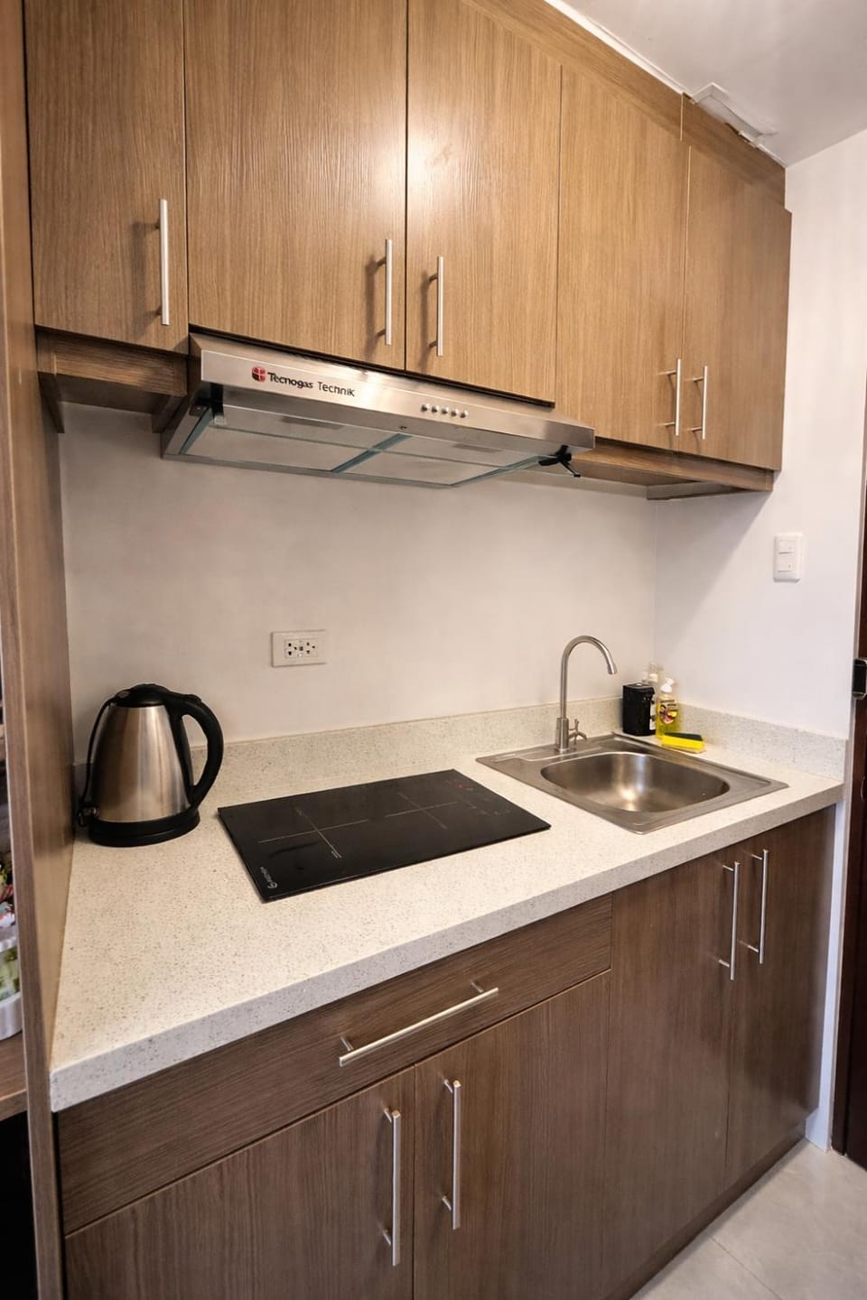 Kitchen or kitchenette, stove, kitchen