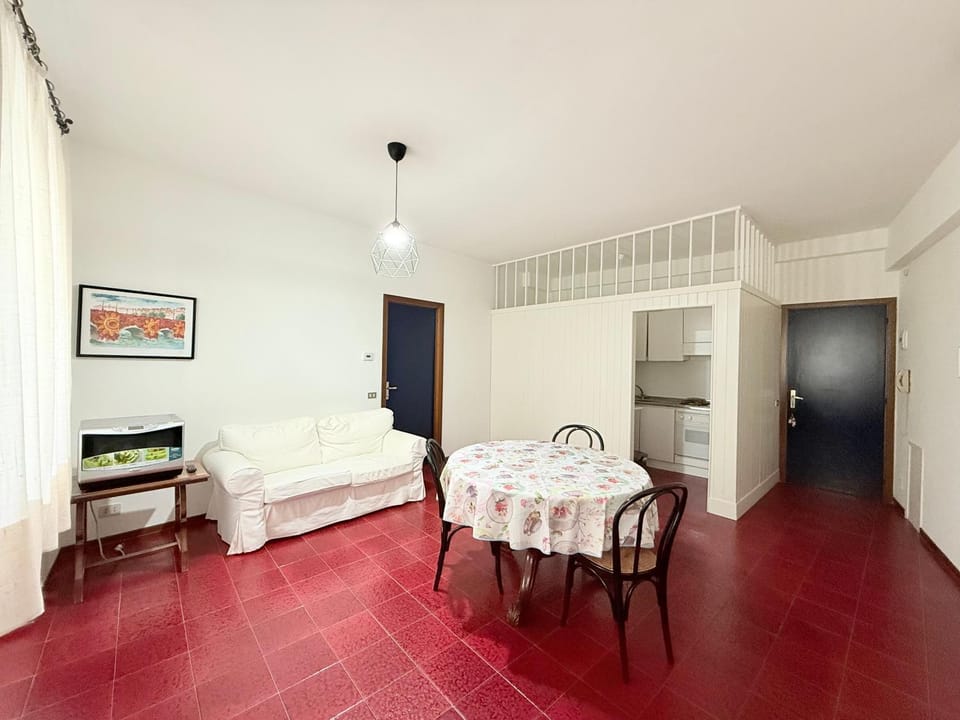 S239 - Trilocale in centro a Sirolo Apartment in Sirolo