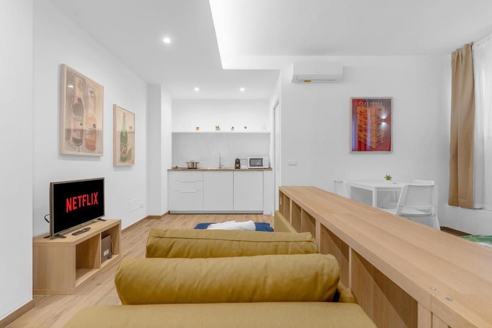 -Duomo-Darsena-Mega Suite Apartment in Milan