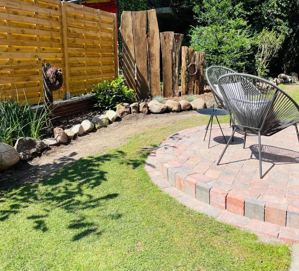 Garden, Balcony/Terrace