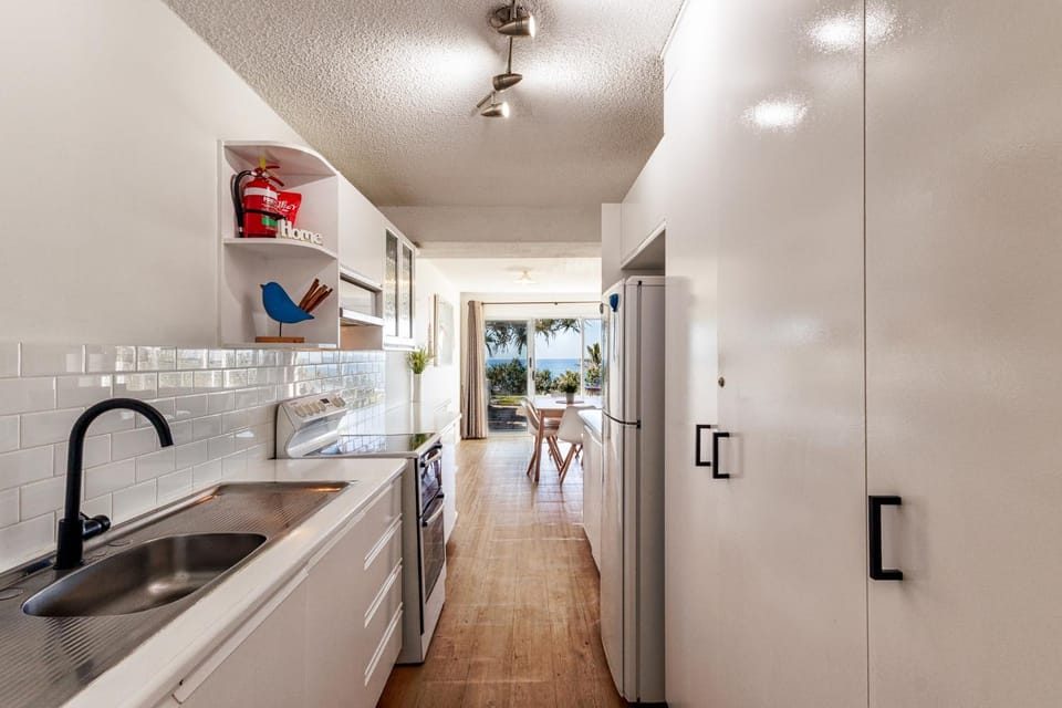 Grassy Knoll - Panoramic Beach Apartment Apartment in Sunrise Beach