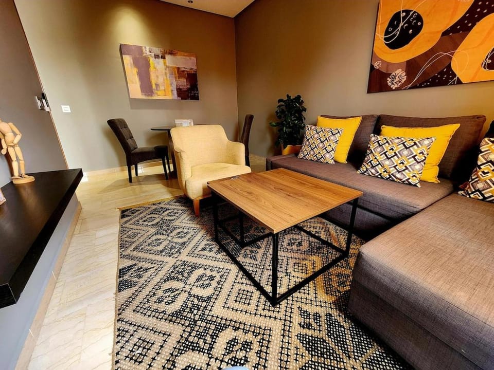 Cosy-Piscine-Parking Apartment in Casablanca