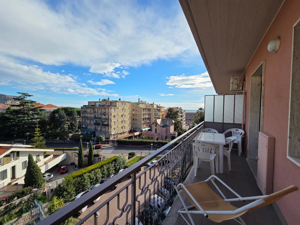 Ambra - By Ligooria Apartment in Pietra Ligure