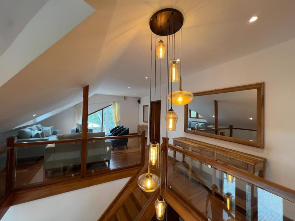 Turtle Bay View resort and restaurant Villa in Southern Province