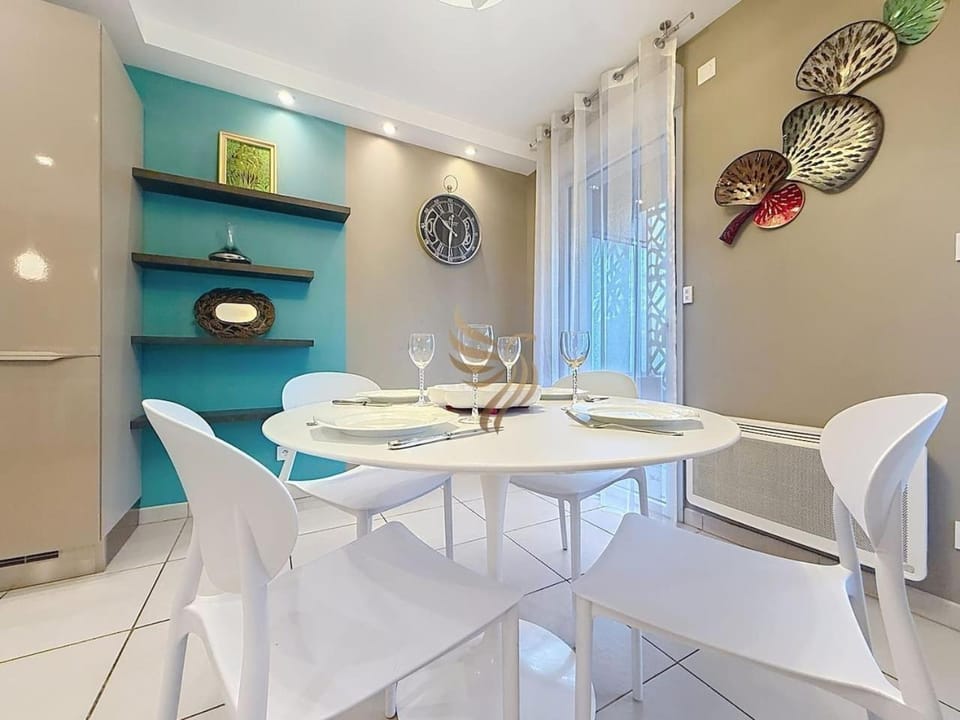 NewPort Riviera T3, Terrasse, Clim, Garage, Wifi Apartment in Fréjus