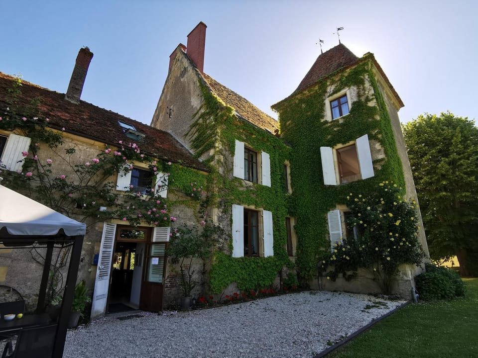 Property building, Spring, Garden