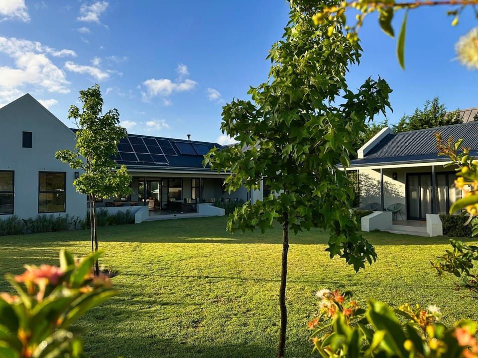 Property building, Garden view