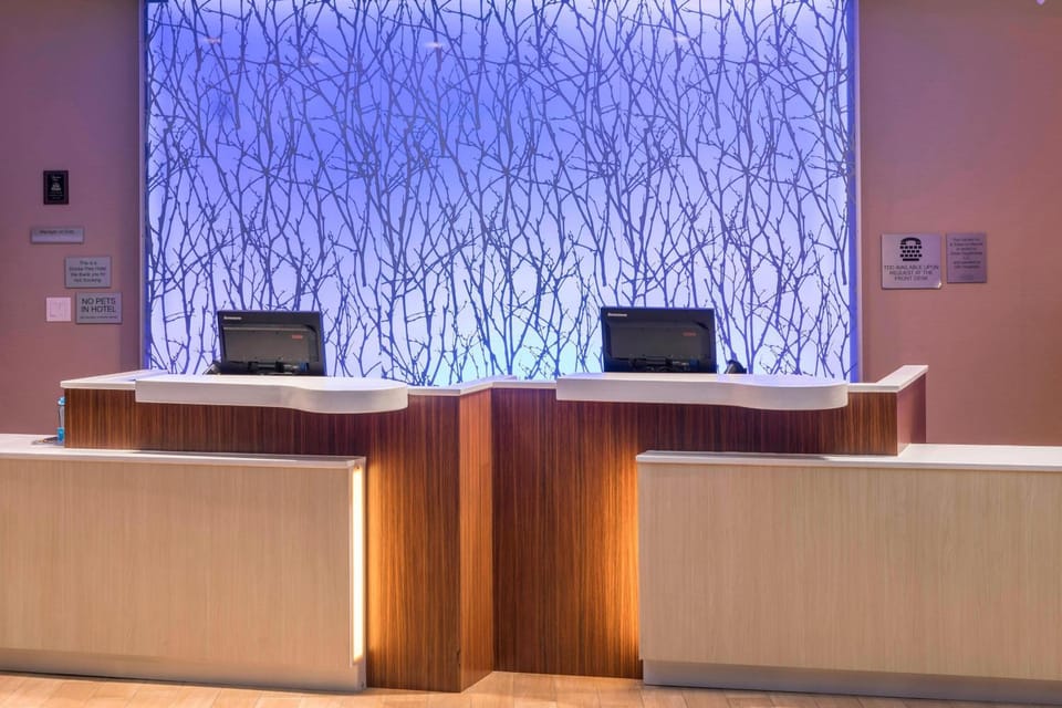 Lobby or reception, Lobby or reception