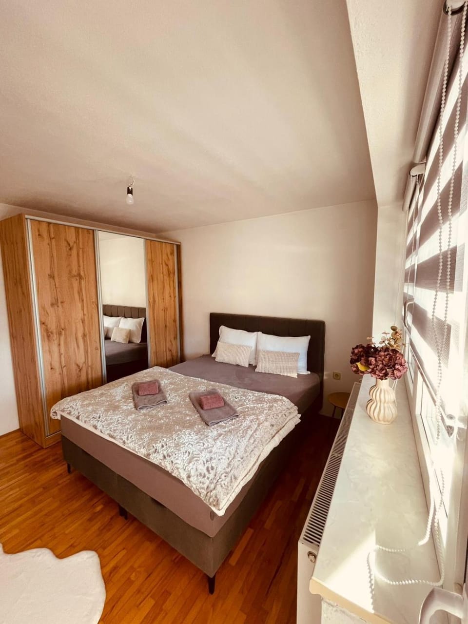 Bed, Photo of the whole room, Bedroom, towels, wardrobe