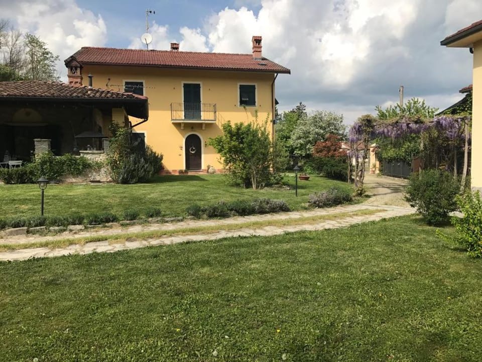 Il cotogno Bed and Breakfast in Piedmont