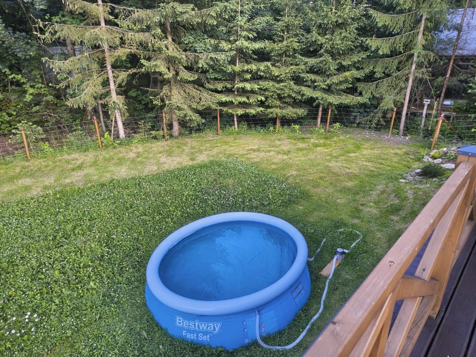 Garden, Swimming pool