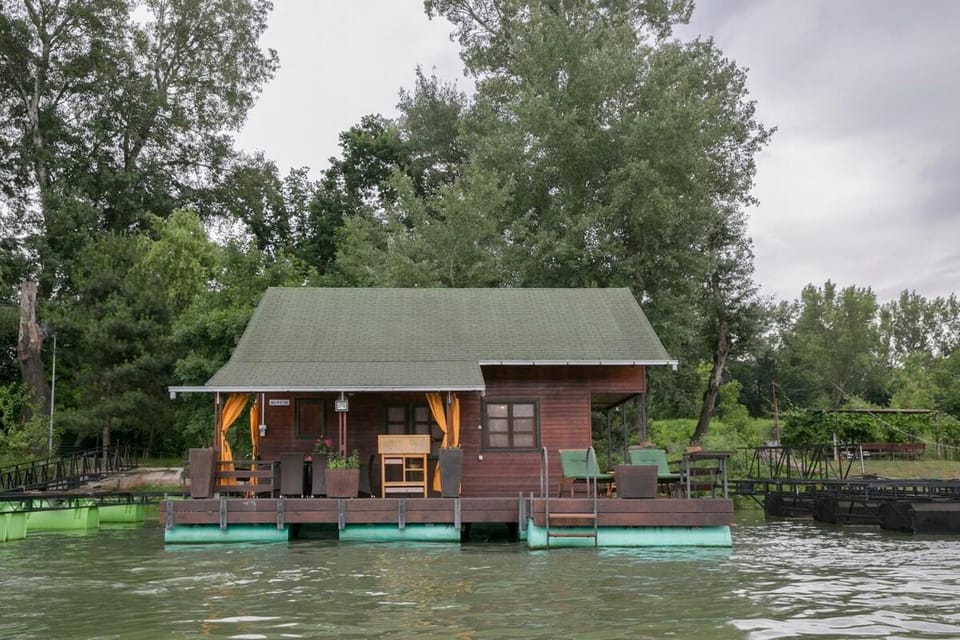 Property building, Natural landscape