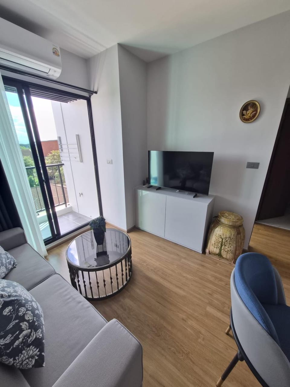 Apartment in a new luxury residence ARISE CHAROEN MUEANG Apartment in Chiang Mai