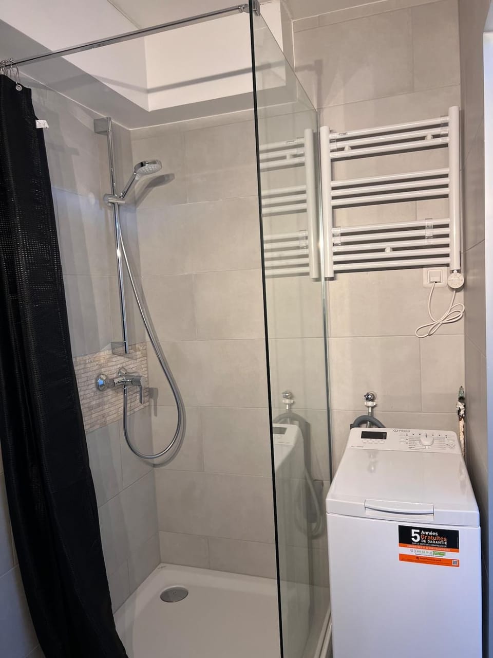 STUDIO 50m de gare de st-louis Apartment in Saint-Louis