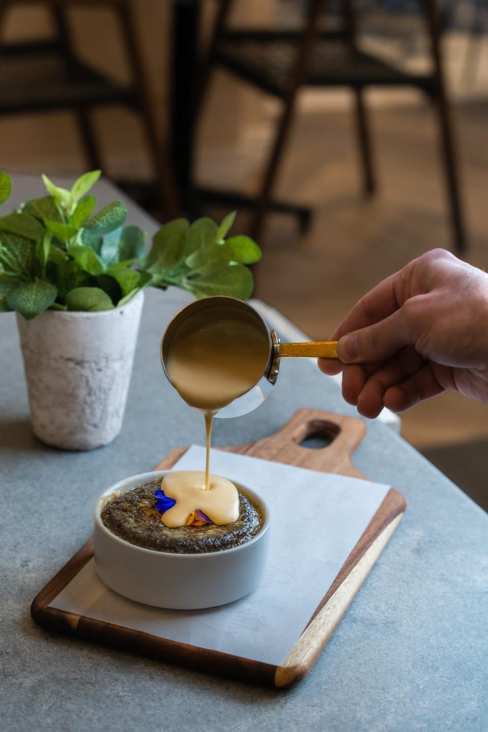 Restaurant/places to eat, Food