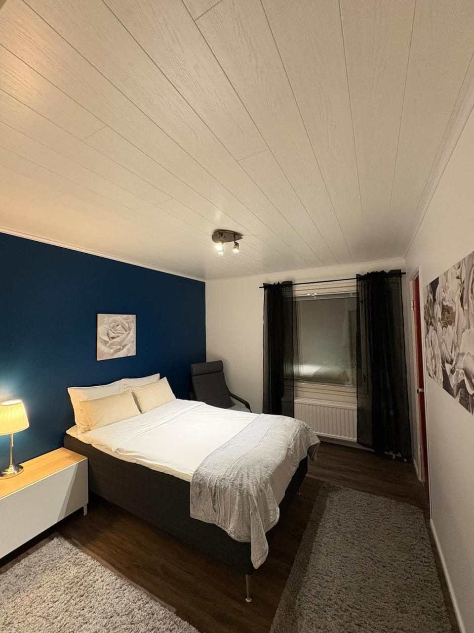 Cozy & Spacious House with Sauna & Free Parking House in Norrbotten County, Sweden