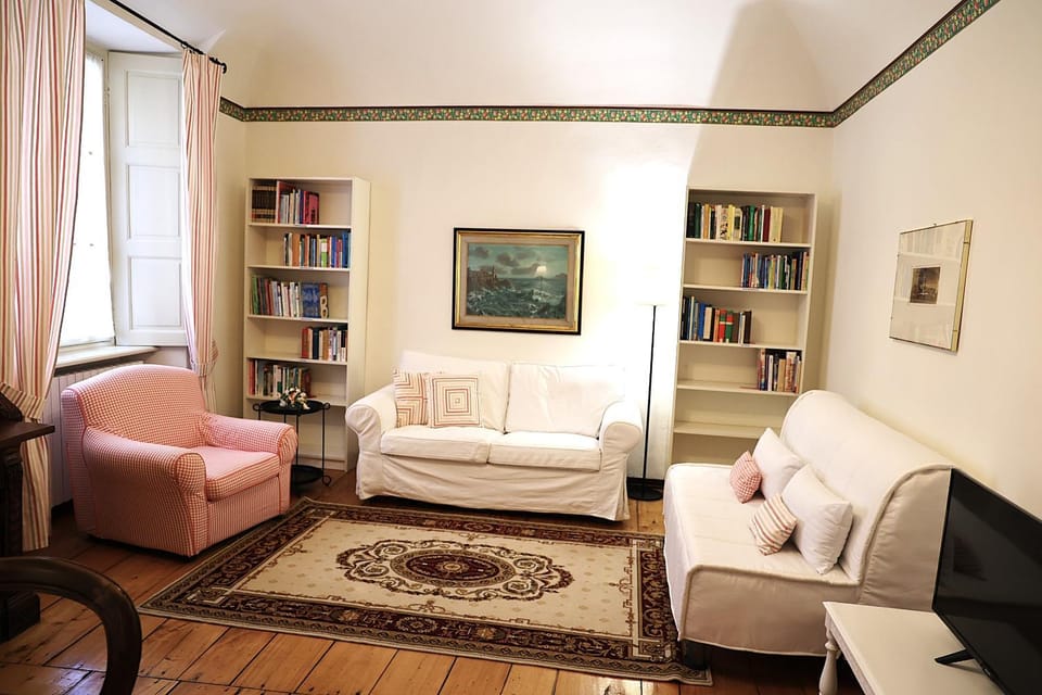 Communal lounge/ TV room, TV and multimedia