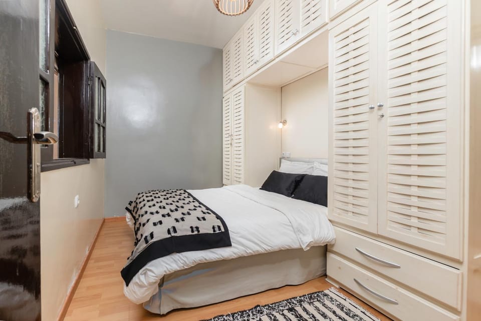 Bed, Bedroom, wardrobe