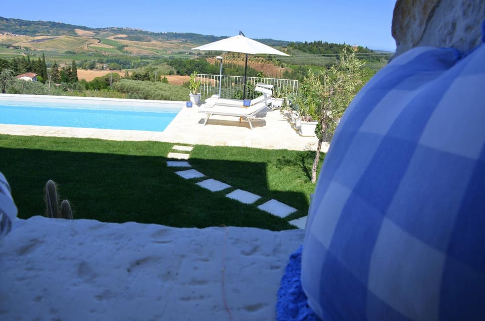 Balcony/Terrace, Pool view, Swimming pool, Swimming pool