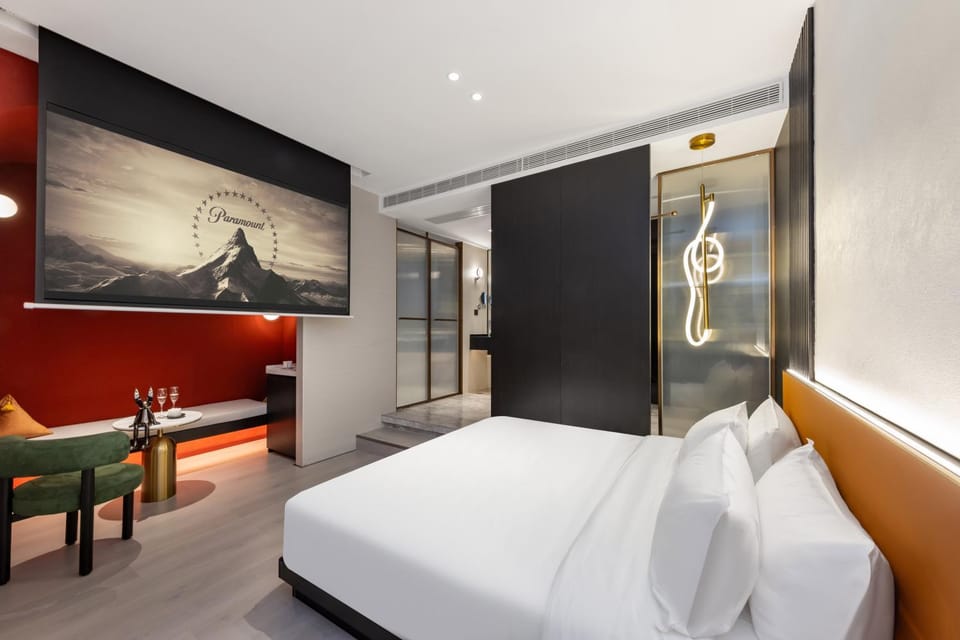 Bedroom