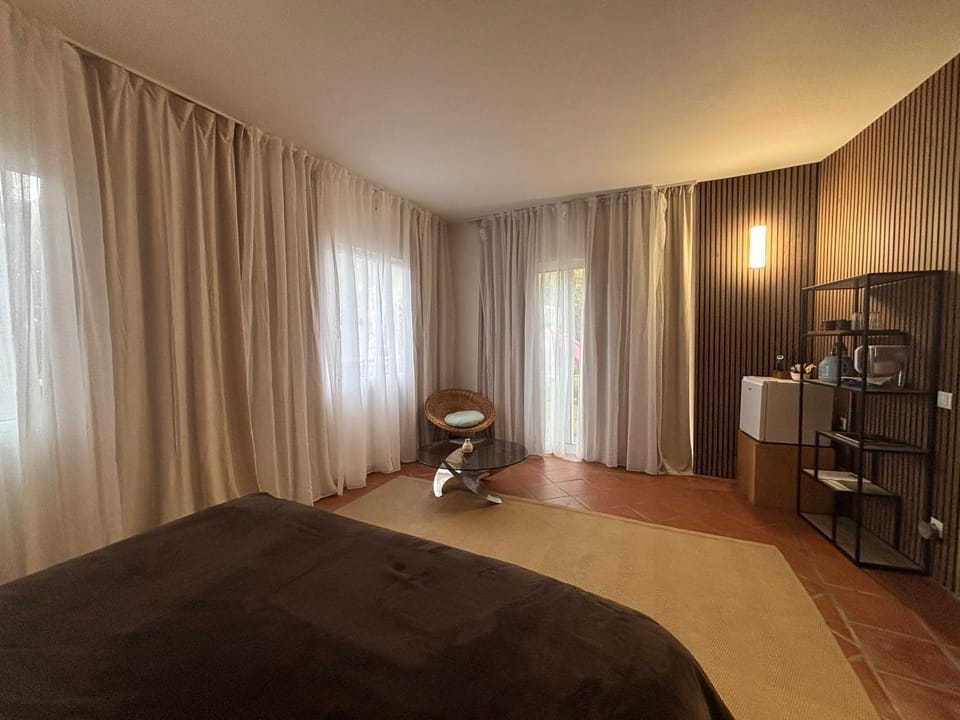 Suite Vigia Jardim Bed and Breakfast in Madeira District