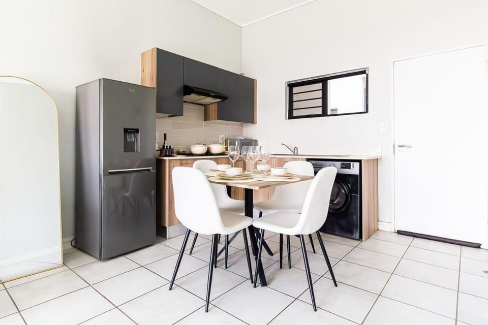 Home away from home Apartment in Sandton