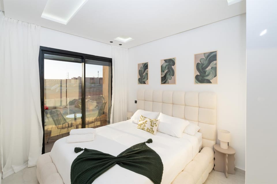 Dar Elegance au centre de Marrakech Piscine Parking Apartment in Marrakesh