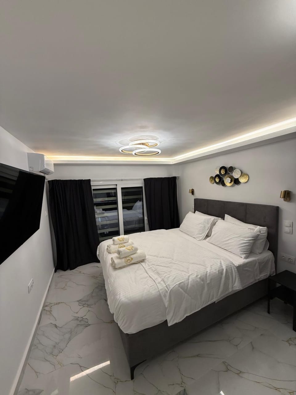 City Center Lux Studio Apartment in Athens