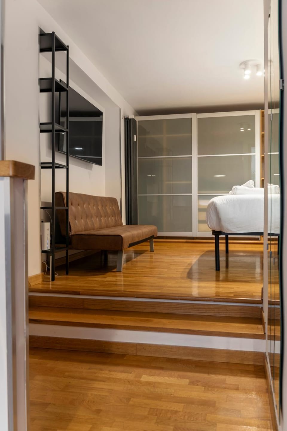 Colli Albani Metro Loft, comfy & well connected Apartment in Rome