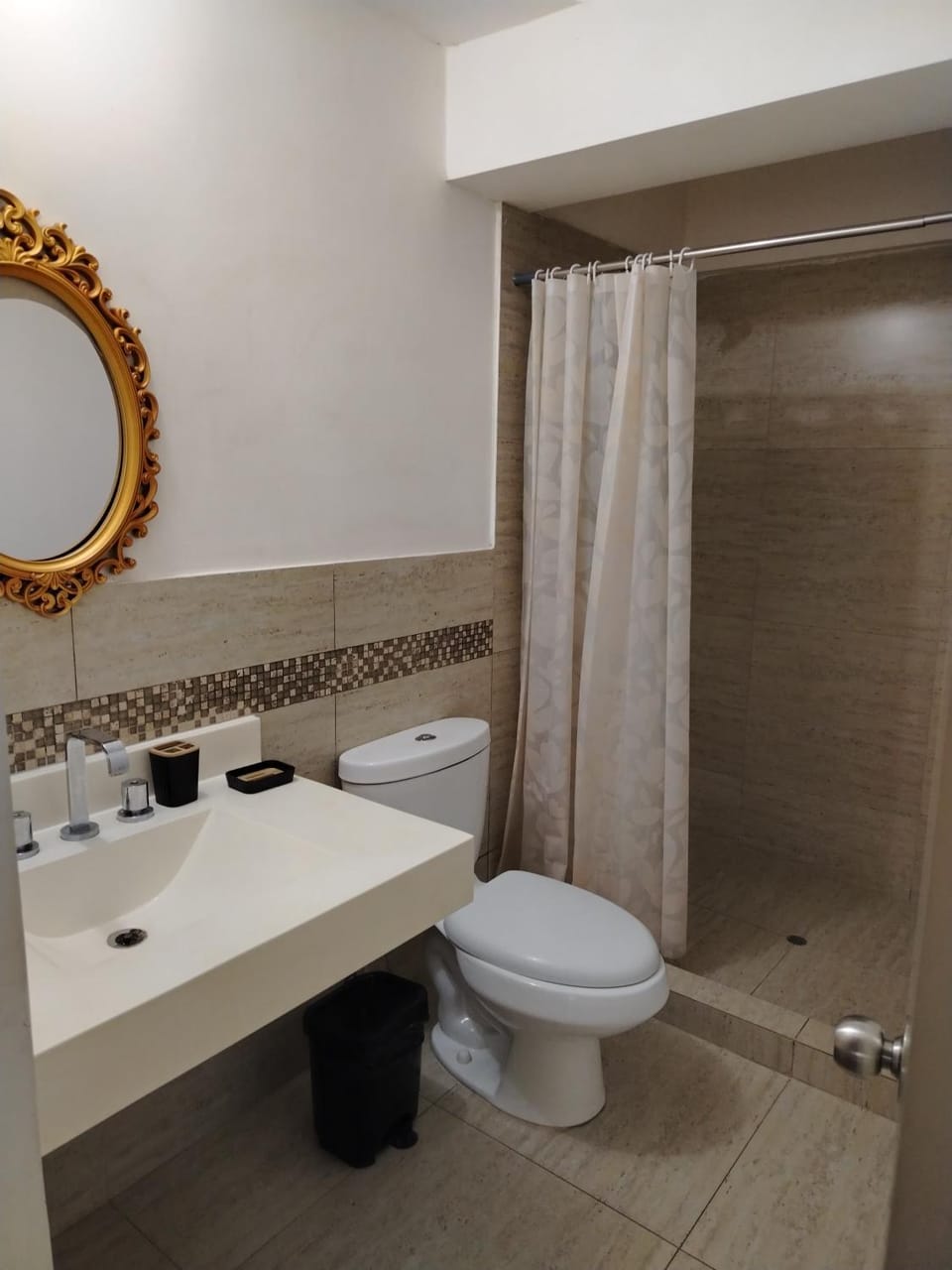 Departamento Executive 2BR Balcón Frente al Mall Santa Catalina Apartment in San Isidro