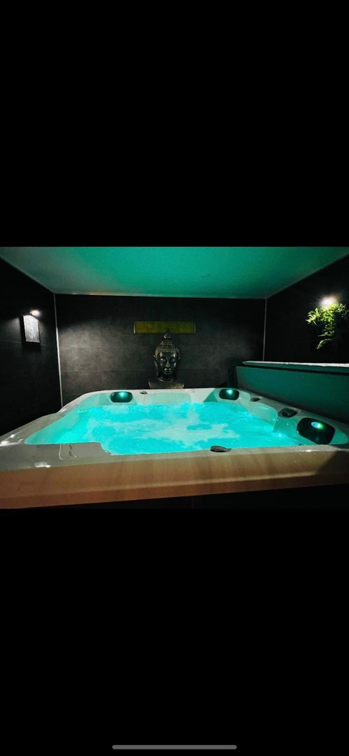 Le côte d opale bohème plage Bed and Breakfast in Calais