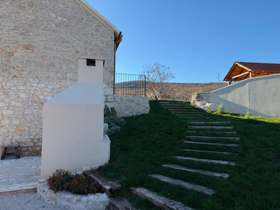 Villa Billubium - Dalmatian Stone House with Private Heated Pool Villa in Split-Dalmatia County