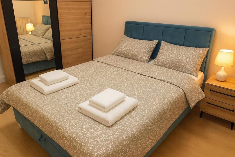 Bed, Photo of the whole room, Bedroom, towels, wardrobe